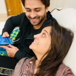 Dipika Kakar Instagram - When he pretends to be busy on phone… ➡️ & Cant pretend enough ❤️❤️❤️ @shoaib2087
