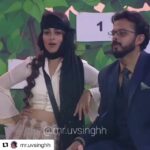 Dipika Kakar Instagram - Unseen andekha from voot.. dipika mimics surbhi 😆 #part1 #Repost @mr.uvsinghh with @get_repost ・・・ Unseen 😂 #dipikakakar #biggboss12