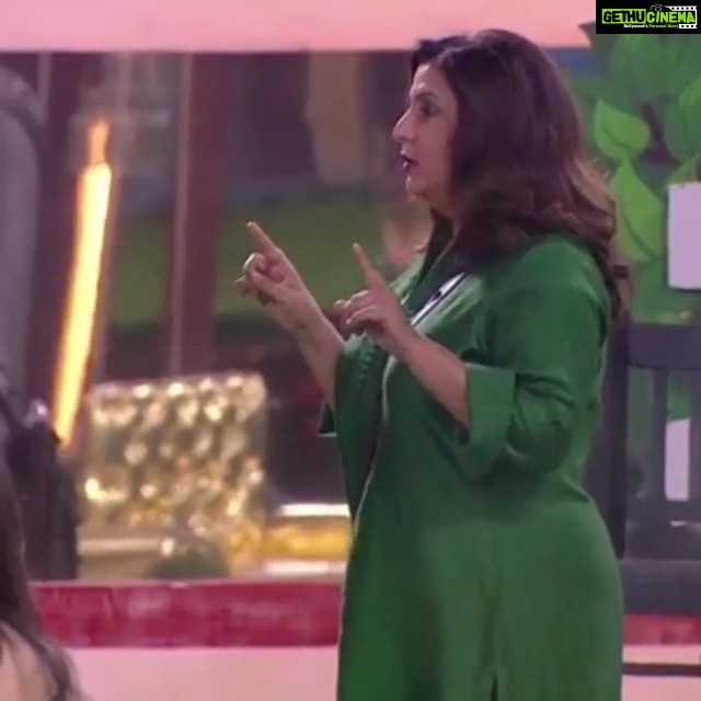 Dipika Kakar Instagram - It feels so good when an honest & genuine person like you understands .. Thankyou @farahkhankunder ma’am 🙏🏻 ❤️ #meansalot . . . . . . #dipikakakaribrahim #bb12 #bigboss12 #colorstv @colorstv @endemolshineind