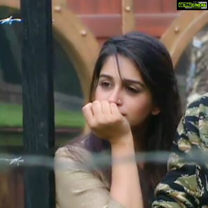 Dipika Kakar Instagram - Be the reason someone believes in the goodness of people.. 😊 . . . . . . . #dipikakakaribrahim #bb12 #biggboss12 @colorstv @endemolshineind