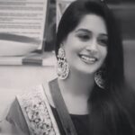 Dipika Kakar Instagram - You smile. We smile. 😊 ❤️