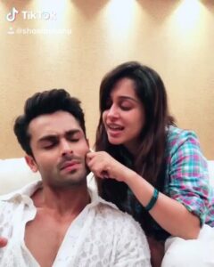 Dipika Kakar Instagram - Such a cute throwback video.. ❤️☺️ @ms.dipika @shoaib2087