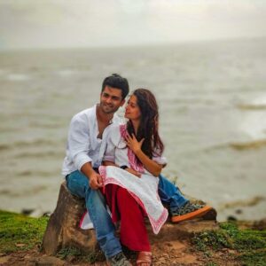 Dipika Kakar Instagram - My happiness is with you.... Around u....In u ❤️❤️❤️❤️