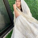 Dipika Kakar Instagram - #jummamubarak 🤲🏻 . . . outfit by @aachho @dinky_nirh