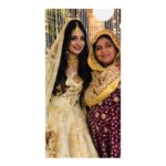Dipika Kakar Instagram – Thank you Ammi for giving me all the love… for making me believe that I am your 3rd child…that I’m  not your daughter-in-law…infact your daughter….I love you and I always will… Happy Mothers Day Ammi!!! PS sorry @saba_ka_jahaan & @shoaib2087 sabko cut karne ke liye 🙈🙈🙈
