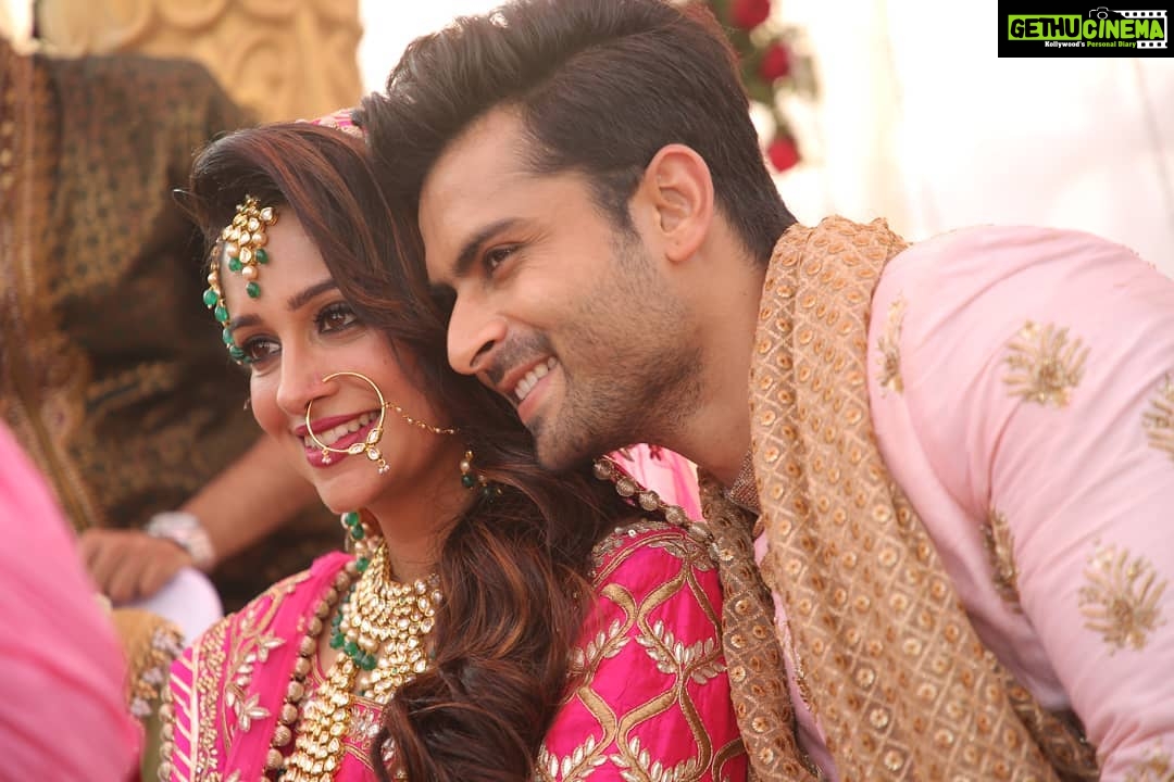 Dipika Kakar Instagram - Your love for me... makes me fall in love with you all over again each day!! @shoaib2087 #shoaika #dodilmilgaye #dodilmilrahehain #desiwedding #memories