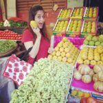 Dipika Kakar Instagram – and the king of fruits is here..😍 #summervibes #loveformangoes #happyme