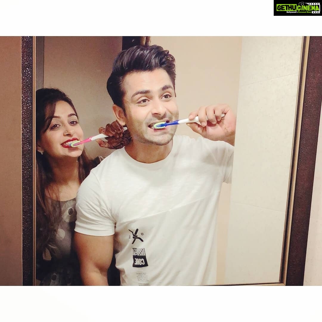 Dipika Kakar Instagram - Some unofficial marriage vows!!! 😍😍😍smallest things are the most imp... so here we promise each other we will do our duties and help each other in all the daily chores of everyday!!! we will spread happiness in our lives and never let the friendship fade off... we will build a happy comfortable world for ourselves and stay happily ever after.... #marriedlife #loveofmylife #bestfriends #husbandandwife #happiness #love #relationshipgoals #shoaika #dodilmilrahehain #dodilmilgaye