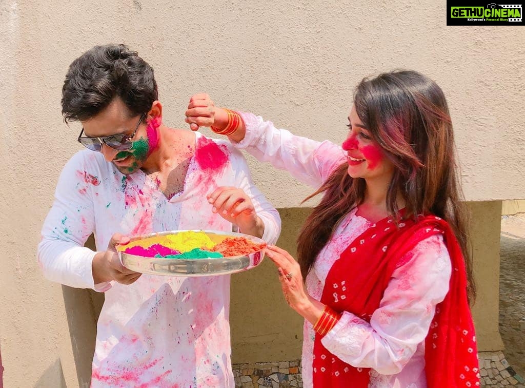 Dipika Kakar Instagram - Happy holi to all 😍😍 #dodilmilgaye #holi #colors #happiness #blessed #love
