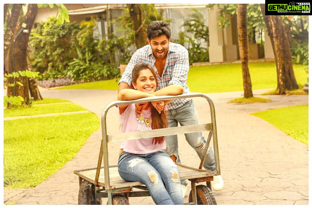Dipika Kakar Instagram - The joys of wandering down a meandering path, the unconventional way! #SamePersonDifferentRide #WithMyFavourite