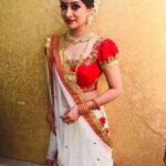 Dipika Kakar Instagram - There’s something about traditional attire that simply makes festivities a whole lot brighter! #HappyFestiveSeason