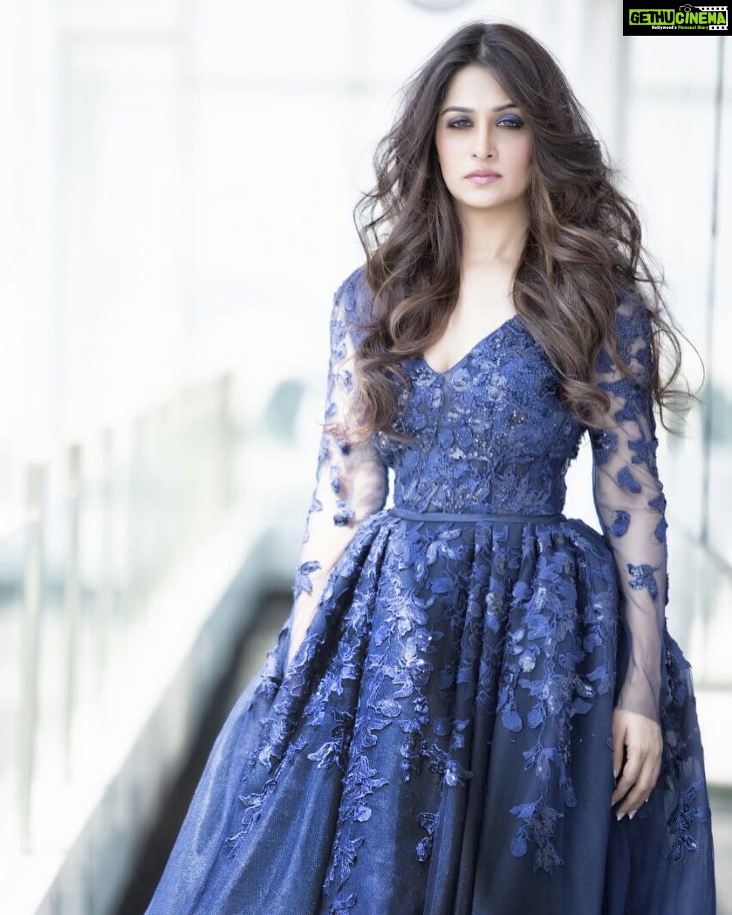 Dipika Kakar Instagram - A pop of colour never hurts, especially when that colour is #Blue! #FashionQuotes #photoshoot