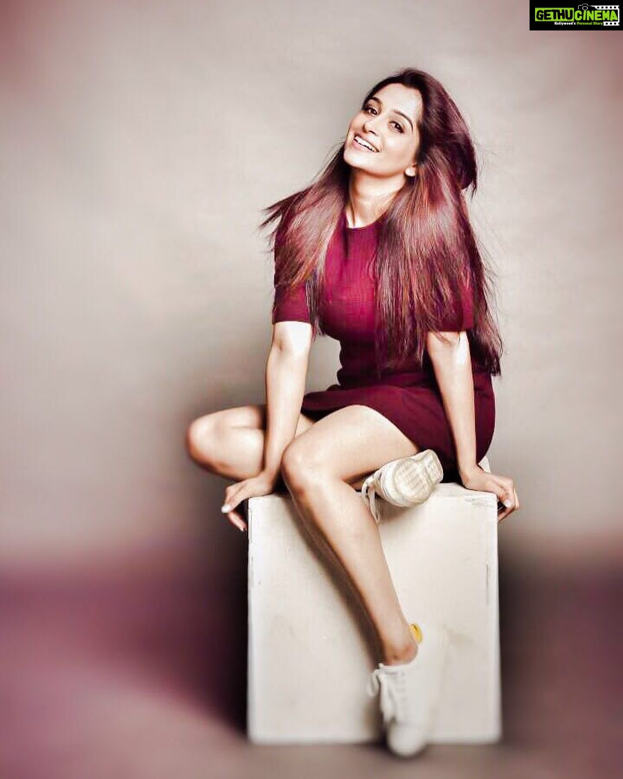 Dipika Kakar Instagram - Don't let silly things steal your precious smile☺ #BeYou #LoveYourself