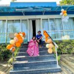 Dipika Kakar Instagram - Missing this amazing place !!! @saba_ka_jahaan @shoaib2087 chalo wapas chalein!! 🙈😜 . . . Thank you for amazing hospitality @luxurybungalows @ssubsingh . . Im wearing @laglitsbychhavi @dinky_nirh ❤️
