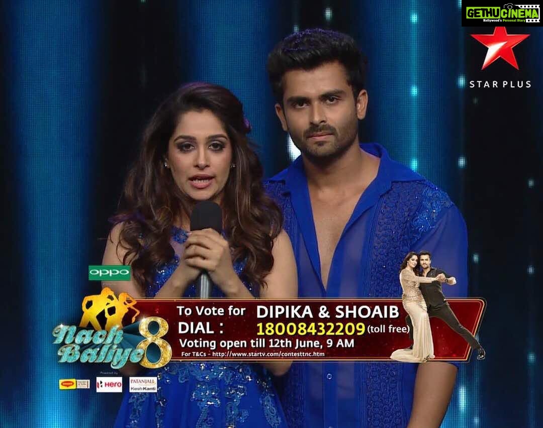 Dipika Kakar Instagram - The journey is at its final stage this is the time we need the maximum support. @shoaib2087 and I have worked hard and reached here ab yahan se aage sirf aap hume le jaa sakte ho....we really want to be in the finale 😊😊😊So please give us your support and vote for us now 😊😊😊😊 give a msd call on 18008432209
