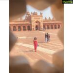 Disha Pandey Instagram - #tajmahal #fataipurshikri #india