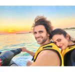 Divyanka Tripathi Instagram – Exotic allure of foreign waters. 
Moments we want to share with each other & You!

#DivekTravel #DivyankaTripathiDahiya #VivekDahiya
#Travel Zaya Nurai Island