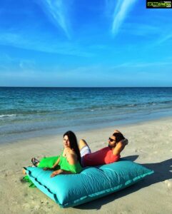 Divyanka Tripathi Instagram - Sundays be like 💙💚😇 #Nostalgic #travel #divek . . @styleislandofficial 👗 @stylingbyvictor @sohail__mughal___ Jumeirah Saadiyat Beach