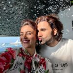 Divyanka Tripathi Instagram – Someone can’t keep a straight face! 🙂😚🤪😛Let’s hang these pics on a museum wall!🙄

#DivekTravel #DivyankaTripathiDahiya #VivekDahiya
#Travel Louvre Abu Dhabi