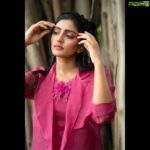 Eesha Rebba Instagram - Femme fatale🐞 . . Styled by : @aditiagarwal1611 MUA - @Makeupbyharita Hairstylist - @amar.hairstylist #eesharebba