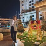 Erica Fernandes Instagram – Winter garden 
#december #christmasseason #dxb #dubai #ericafernandes 
@visit.dubai @lovindubai @habtoorpalace Al Habtoor Palace