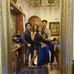 Erica Fernandes Instagram - New year's eve celebrations be like.... I really hv no clue what @hair_by_rahulsharma is up to. #newyearseve #newyear #2022 #ericafernandes