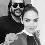 Esha Deol Instagram - Always fun working with you my @rockystar100 @rockystarofficial 20 years of friendship & still counting 🤗♥️🧿♥️ #friendshipgoals #bestdesigner #shootmode