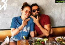 Esha Deol Instagram - Happy birthday brother! Love you ! ♥️🧿🤗😘 @abhaydeol “u are that sunshine in my pocket I carry for life” #brotherandsister #brotherhood #mondaymotivation #abhaydeol #eshadeol #eshadeoltakhtani