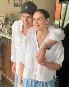 Esha Deol Instagram - “ Holding on to this hand for eternity“
Love you papa ♥️ Happy Birthday 
Wish you happiness & the best of health always 🧿