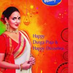 Esha Deol Instagram - Wishing you & your family a very happy #durgapuja & #happydussehra ♥️🙏🏼🧿@venkysuttarafoods