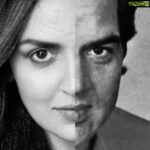 Esha Deol Instagram – 😄We think alike, we lookalike & we sure do punch alike 👊🏼 we are one ♥️ #happfathersday papa more power to you 💪🏼😘🧿 love u ! stay happy , healthy & fit always ,  ur BITTU !  @aapkadharam #fatheranddaughter