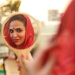 Esha Deol Instagram - "लाली देखन मैं गई, मैं भी हो गई लाल ..." Karwa chauth has a lot more to it than the vermillion on your head or the fast or the tradition; For me, it is the love, the feeling, the spirit of sacrifice and selflessness that I celebrate and cherish. It makes me bask in the feeling of being loved by someone and having someone special in my life to share that love. Although I do follow the ritual of 'fasting' and feasting later on 😋, I believe fast or no fast, it is all about the 'saath' and the celebration of this 'saath' that matters the most. What is it for you? Happy Karwa Chauth! ♥️🧿