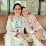 Esha Deol Instagram - Happy birthday mamma! ♥️ Love you! 😘 Stay blessed, happy 🤗& healthy 🧿 Always by your side through thick & thin , Your Bittu 👍🏼 @dreamgirlhemamalini #happybirthday #mylove #mylife #mymother #stayblessed