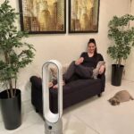 Esha Deol Instagram - One thing I’ve always believed in is that ‘Health is Wealth’ , hence the best - @dyson_india’s Air purifier. Investing in something which purifies and cleans the entire air of your room is just fab! Be wise and choose my trustworthy Dyson ! 🤗 #DysonHome #ProperPurification #gifted