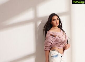 Esha Deol Instagram - Yes, you guessed right! “It’s real” - inked 2009 Photographer: @kevin.nunes.photography Designer: @rockystarofficial @rockystar100 Studio: @adapt_studios