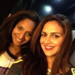 Esha Deol Instagram - Today is friendship day & all I can say is I love you! ♥️🧿 #yehdostihumnahitodenge @tashajitender