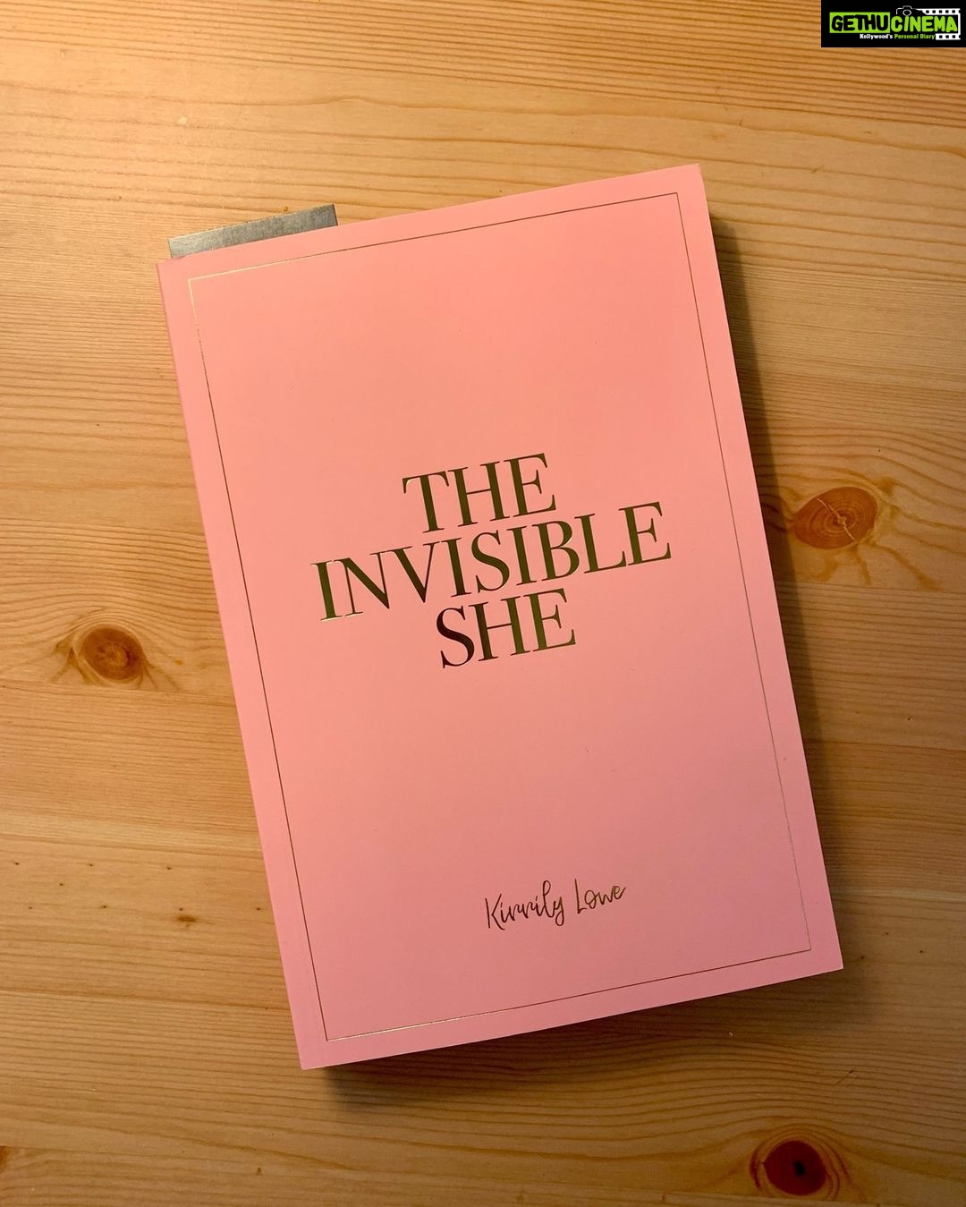 Evelyn Sharma Instagram - A book I could read to my daughter daily 💖 May she always know the spiritual wardrobe she was born with is so much more precious than the fancy clothes she could one day buy… 👼🏻