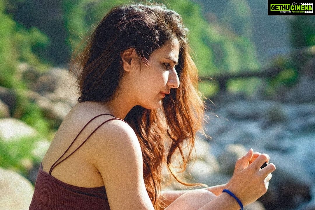Fatima Sana Shaikh Instagram - :) 📸 @anikait_malhotra Dharamsala