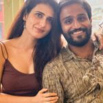 Fatima Sana Shaikh Instagram - Happy birthday @arjunujra Dost. You know what I feel for you. Thank you for existing. Aur KITNA PYAARA gaata hai tum. #bestfriend