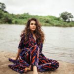 Fatima Sana Shaikh Instagram – Naddi ke kinaare. 

@bharat_rawail 
@akshitas11 
@im__sal 
@manojchavan61 
@magicpassport 

Outfit @nirmooha_