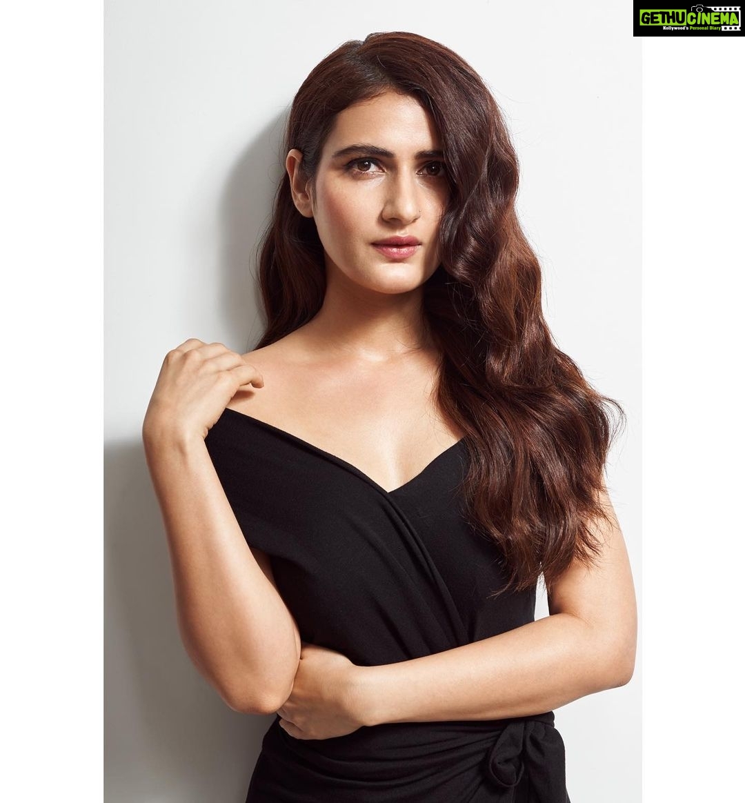 Fatima Sana Shaikh Instagram - Hair and make up @salechav Photographer @kerry_monteen