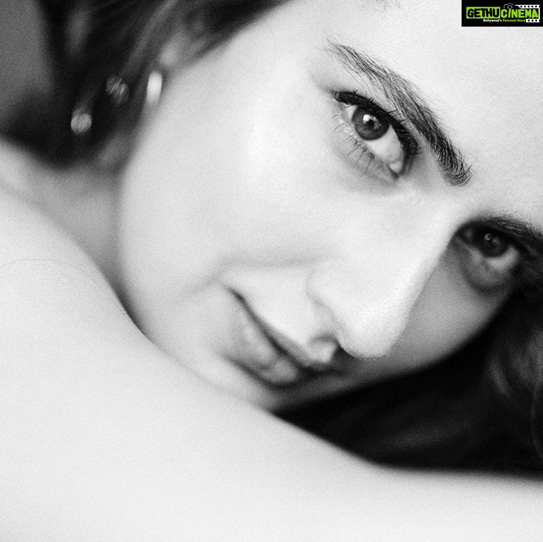 Fatima Sana Shaikh Instagram - नज़रें 📸 @tejasnerurkarr
