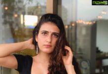 Fatima Sana Shaikh Instagram - Happy waala diwali sab ko. 📸 @modyrahulmody