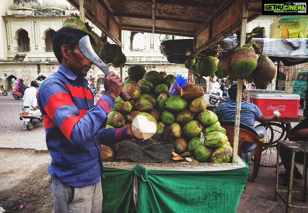 Fatima Sana Shaikh Instagram - Nazar hatti, dhurghatna ghatti. Lucknow, Uttar Pradesh