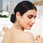 Fatima Sana Shaikh Instagram – Peeche toh dekhooooo 

@akshitas11 
@premyabymanishii