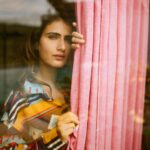 Fatima Sana Shaikh Instagram – Photographer & creative director @bharat_rawail

Styled by @akshitas11 
Make-up by @im__sal
Hair by @manojchavan61

Creative assistant @lensedbyameeshishah
Assistant stylist @magicpassport

Outfit: thrift store 
Location @lamaisonduyogaindia