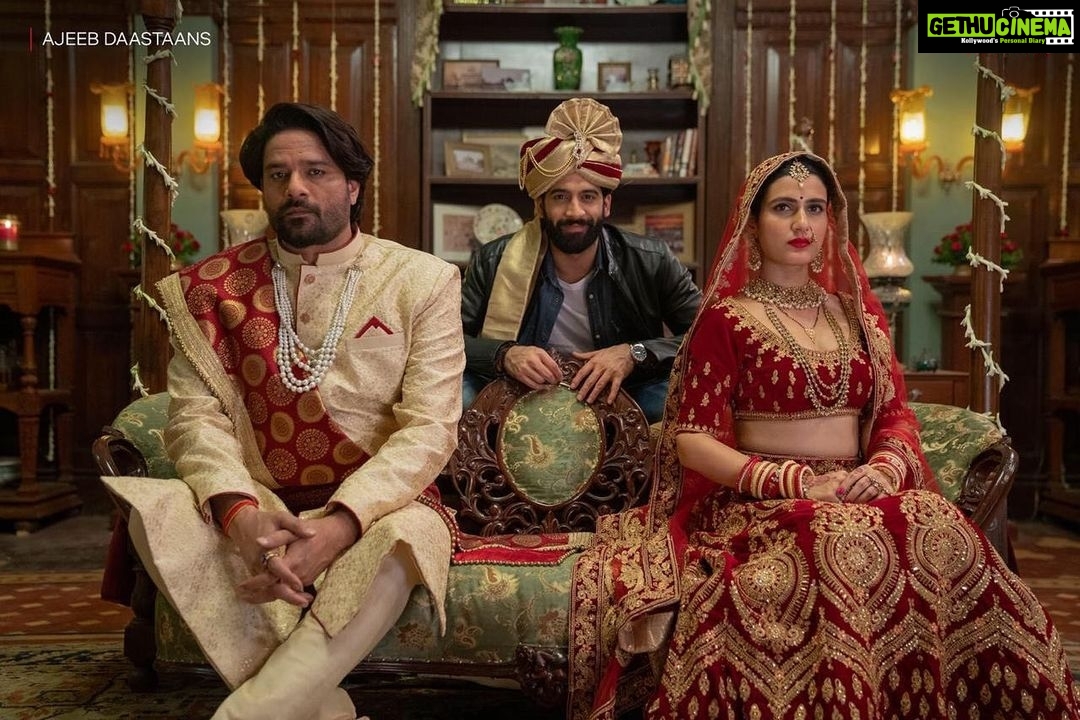 Fatima Sana Shaikh Instagram - "Khushkhabri! Ajeeb Dastaans streaming soon on @netflix_in! Really excited to be a part of this anthology and share it with you! #AbMenuMeinSabNew @jaideepahlawat @shashankkaitan @karanjohar @dharmaticent @armaanralhan