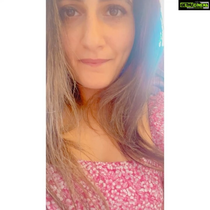 Fatima Sana Shaikh Instagram - brb, changing my doorbell to chime Tudum so I know ke mere thriller ka order aa gaya hai. @netflix_in #abmenumeinsabnew