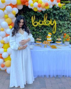 Freida Pinto Instagram - Reminiscing about this sweet baby shower! Thank you to my awesome tribe of sisters who made this such a special day for me. Thank you @mssonumb and @preetidesai for leading the charge and @lavieenfilters, @artemisporay and @thekace for bringing in the finishing touches so beautifully. I feel so blessed and lucky!
