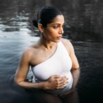Freida Pinto Instagram - Wow! What a year I have had and the growth and learning has been immense! I can't wait to walk into this new phase with peace, grace, gratitude and an open mind. My heart beats with love and anticipation for this new life. Thank you to my community for the love, support and birthday wishes. 💓 📸: @bao.ii Barton Springs Pool
